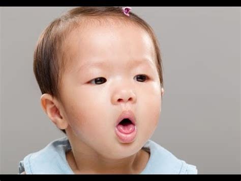 Jangan asal pilih karena sebelum memilih obat batuk anak sebaiknya ketahui jenis batuk anak. Cara Mengobati Batuk Pada Bayi 2 Bulan - Bisabo Channel