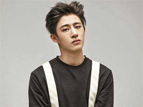 Ikon, stylized as ikon, is a south korean boy band formed in 2015 by yg entertainment, consisting of six members: iKon Leader B.I's Dad embroiled in an embezzlement scandal: omonatheydidnt — LiveJournal