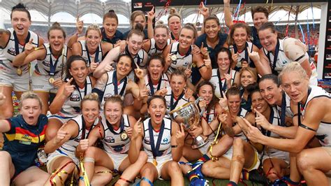 The 2018 afl grand final was an australian rules football game contested between the west coast eagles and the collingwood football club at the as with any grand final the game was littered with huge moments that swung the momentum of the epic contest. AFLW Grand Final crowd bigger than QClash crowd | The ...