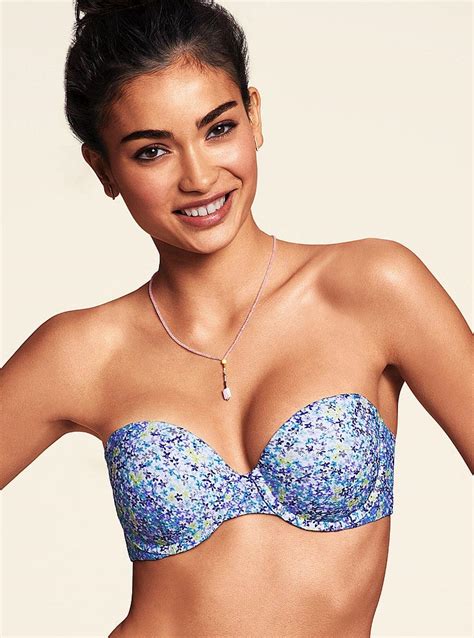 His ability with color is transformative. Kelly Gale Photoshoot for Victoria's Secret (2014)