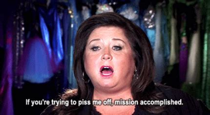 21 Infuriating Times Another Mom Momsplained Parenting So ...