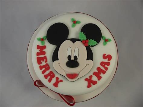 See more ideas about mickey mouse birthday, mickey mouse birthday cake, mickey birthday. Mickey mouse Christmas cake | Sweet Treats cakes by Allison | Flickr