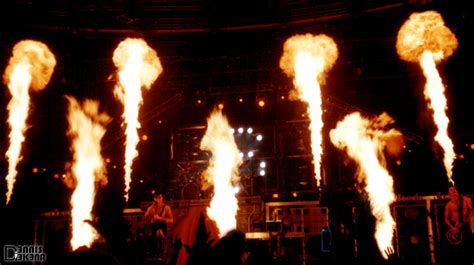 Dec 5, 2012 feuer frei! Rammstein - Feuer frei! Foto & Bild | kunstfotografie ...