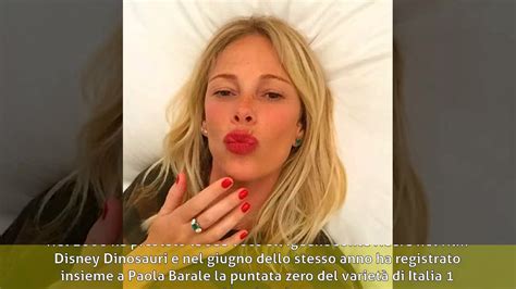 Alessia marcuzzi, prima soubrette, poi presentatrice tv e attrice, nasce a roma il giorno 11 novembre 1972. Alessia Marcuzzi - Biografia - YouTube