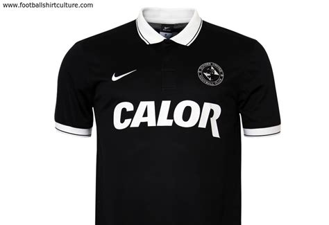 Nice kit, i like the diamond chestpattern on the shirt. Dundee United 14/15 Nike Away Football Shirt | 14/15 Kits ...