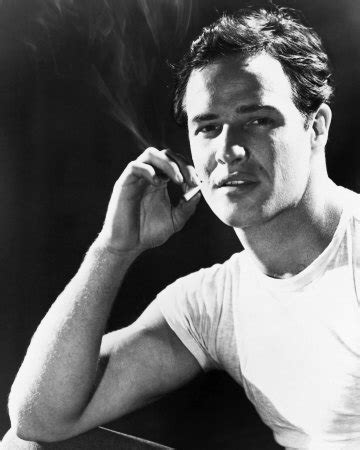 Maybe you would like to learn more about one of these? HOLLYWOOD CULT: CURIOSIDADES - MARLON BRANDO