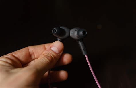 Much like ferrari, they made their mark by producing goods which didn't just border on art. A Review of the B&O PLAY Beoplay H5 Wireless Earphones ...