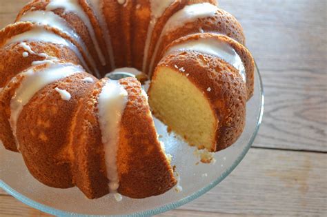 Pound cake got its name from having a pound of each, but elvis presley's favorite didn't. Diabetic Pound Cake From Scratch / Greek Yogurt Vanilla ...