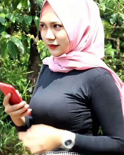 Pajak poker merupakan situs agen poker online terbesar dan terpercaya di indonesia. Instagram di 2020 | Wanita, Gaya hijab, Jilbab cantik