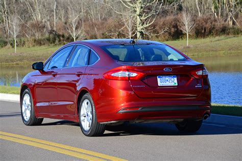 The 2015 ford fusion ranks in the bottom half of the competitive midsize car class. 2015 Ford Fusion SE 1.5 EcoBoost Review & Test Drive