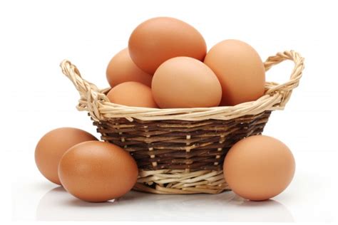 Pero estos huevos de pascua (o easter eggs) tienen su equivalente en el mundo digital en forma de mensajes ocultos en programas informáticos, videojuegos, cd, dvd e internet. Huevos media docena - Vila Aurora