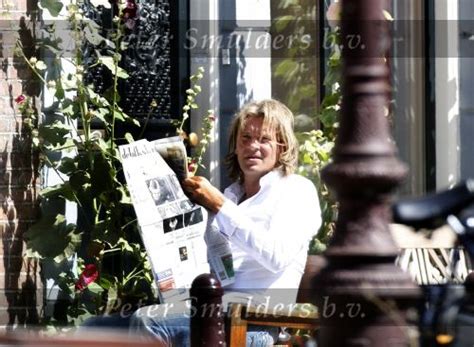 Matthijs van nieuwkerk bespreekt kookboek en sylvia witteman bespreekt kookboek van dochter van matthijs van nieuwkerk. Fotoarchief Peter Smulders BV