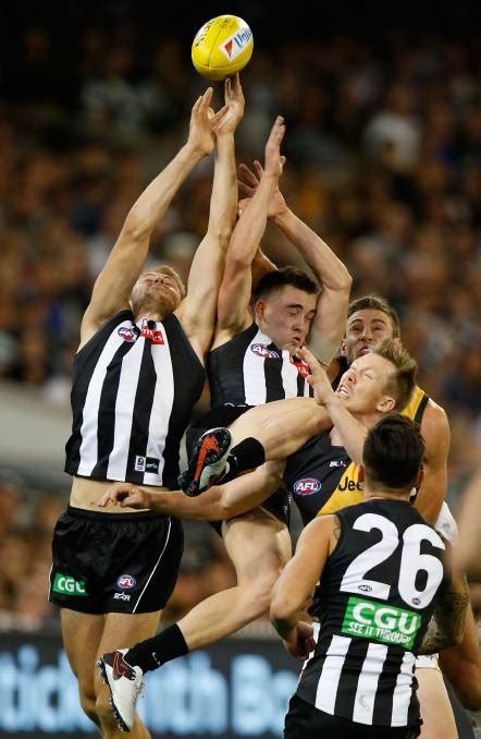 The magpies and tigers clash in round two. AFL season 2016: Collingwood vS Richmond | photos | The ...