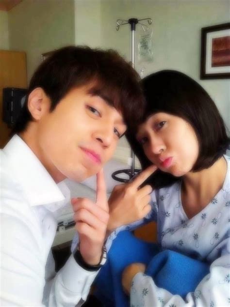 배우 이동욱의 공식 페이스북 입니다. Lee Dong Wook and Kim Sun Ah Take One Last Couple Photo ...