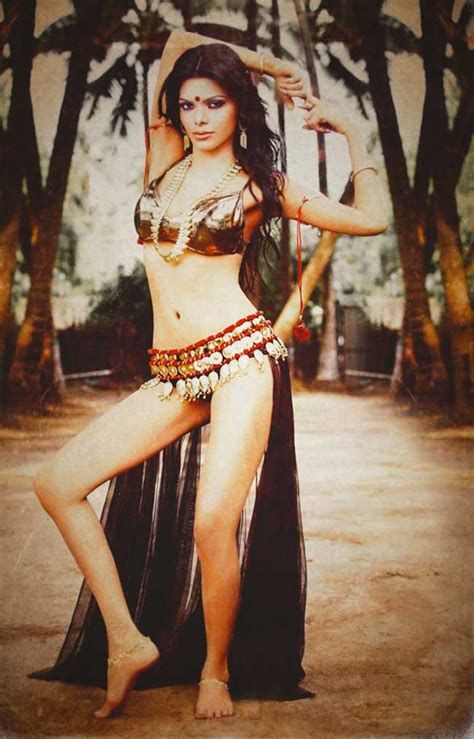 Koose muniswamy veerappan commonly known only as veerappan was a notorious indian brigand and dacoit in india. Sherlyn Chopra files police complaint against 'Kamasutra ...