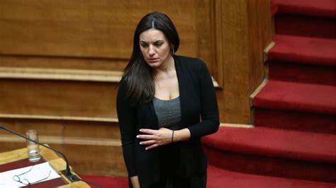 Olga kefalogianni, commenting on air to manos niflis, on the real fm radio, s he pointed out that the russian side intends to compensate greek hotel owners who have been. Όλγα Κεφαλογιάννη: Είχα συμφωνήσει να είμαι υπουργός Πολιτισμού