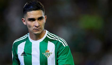 Fiel a su estilo, los cruzados anunciaron la llegada del mediocampista con divertidos. Felipe Gutiérrez fue desvinculado del Real Betis de España | Epicentro Chile