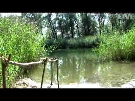 Sie ist ein bewusstseinserweiternder und humanistischer impulsgeber, die eigene unbegrenzte kreative kraft zu entfalten, um ein leben frei von einem rundfunkbeitragszwang in unserer gesellschaft zu. Nackt und frei im FKK-Gelände in Hard - YouTube