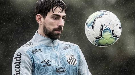 Game log, goals, assists, played minutes, completed passes and shots. CBN - A rádio que toca notícia - Luan Peres afirma que o ...