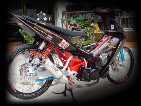 Jun 27, 2021 · jika dari honda ada honda revo x, maka dari suzuki ada suzuki smash fi. Gambar Modifikasi Motor Revo 100cc | Ulasan Otomotif