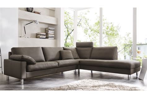 Gegen aufpreis erhalten sie in unseren filialen zahlreiche varianten, farbalternativen, zubehörteile und beimöbel. CL 500 Sofa von ERPO International