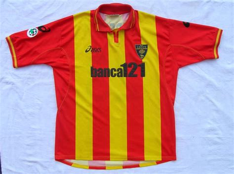 Home maglia lecce 2019 2020 rosso giallo. Lecce Home maglia di calcio 2001 - 2002. Aggiunta su 2011 ...