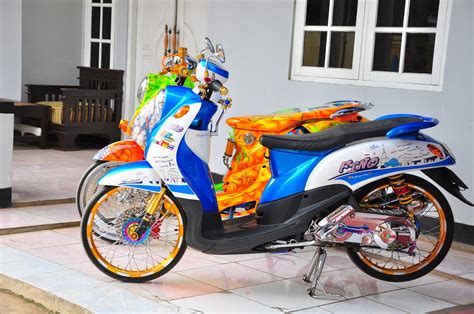 Jun 19, 2021 · jika motor yang akan dirubah merubakan motor 2 tak maka biaya yang diperlukan juga akan lebih mahal. 27+ Populer Modifikasi Motor Matic Fino Terbaru | Ottomono