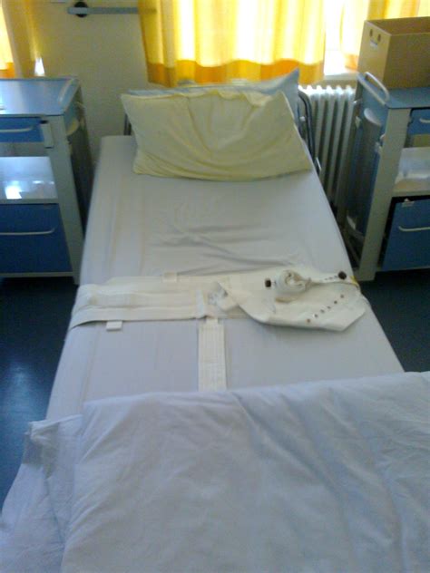 Erwachsene in deutschland können auf drei wegen auch gegen ihren willen in eine psychiatrische klinik gelangen. Pin auf DDR Psychiatrie,GDR Psychiatric