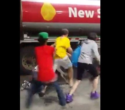 Imdbpro get info entertainment professionals need. It Went Down In Southside Minneapolis: Gay Dude Smashes ...