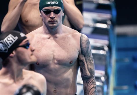 1 day ago · adam peaty became the first british swimmer to defend his olympic title, after claiming gold at the tokyo 2020 games. Adam Peaty bate su primer récord del mundo en piscina ...