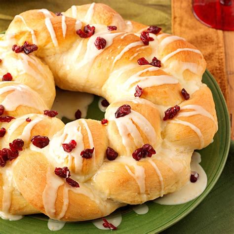 25 christmas bread recipes that are easy, pretty and festive. Braided Orange Wreath | Recipe | Bread wreath, Braided bread, Recipes