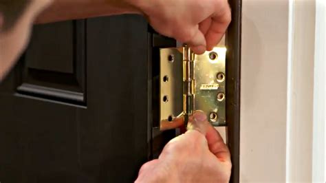 See full list on wikihow.com How to install door hinges