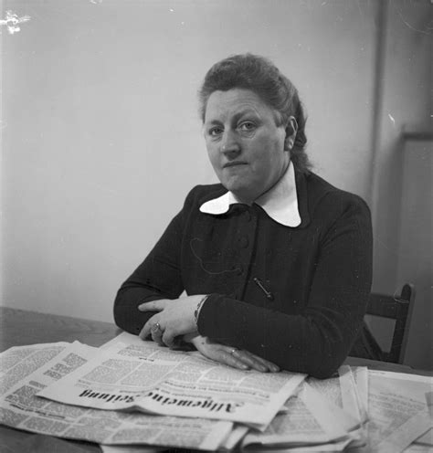 September 1948 bis zur verabschiedung von wahlgesetzen zum ersten bundestag und zur ersten bundesversammlung am 15. LeMO-Objekt: Foto Elisabeth Selbert