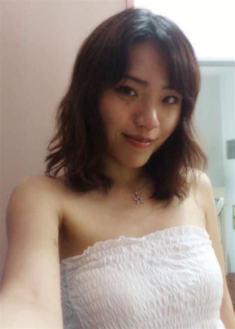 He became famous for a blog publicising his sexual activities with his girlfriend, and later became controversial for his criticism of islam, leading him to flee his country and seek political asylum in the united states. Vivian Lee: The woman in porn blog