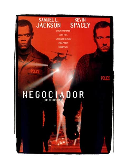 El argumento narra la vida de una comunidad de gatos comunes que, una vez al año, de noche. Negociador Online (1998) Pelicula completa en Espanol Latino