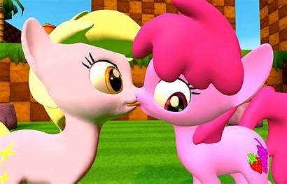 Kiss 3d Lesbian French Crossover Dinky Hooves
