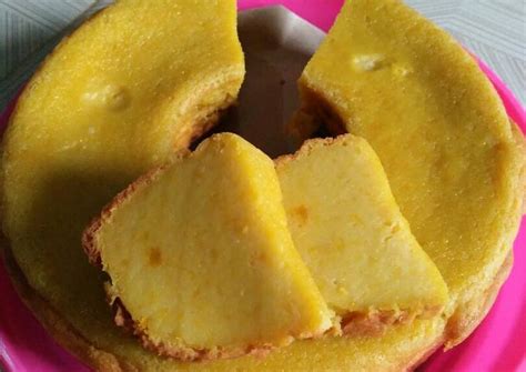 Lihat juga resep cake labu kuning (bolu panggang labu kuning) enak lainnya. Resep Bolu kojo labu kuning oleh Ria Rumiati - Cookpad