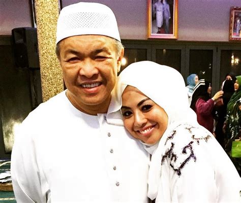 Datuk nurul hidayah ahmad zahid and her husband datuk saiful nizam mohd yusoff are expected to be charged on tuesday (may 5) with defying the movement control order (mco), says bukit. NURUL HIDAYAH AHMAD ZAHID : Menyangkal Tuduhan Fitnah ...