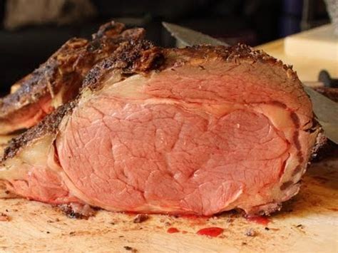 Personally, i find this the perfect time to welcome guests and get them a cocktail so storage: Best Prime Rib recipe - Self-Reliance Central