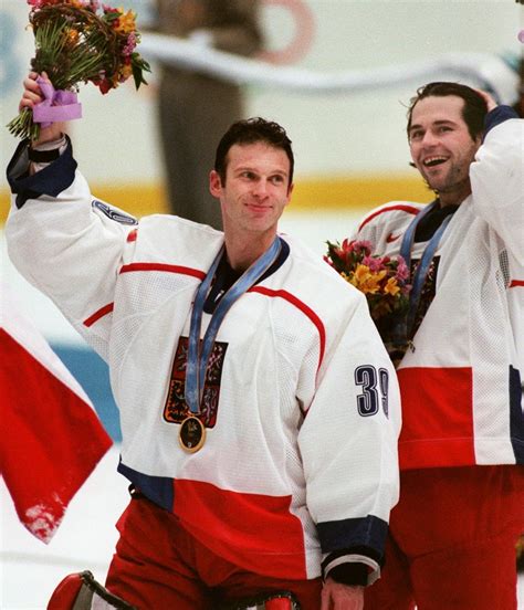 Sporting the czech republic sweater from nagano '98. dominik hasek nagano 98 - www.historiasportu.info