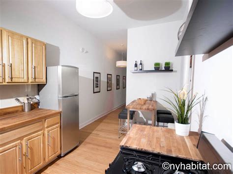 Start your apartment search today. New York Apartment: 2 Bedroom Apartment Rental in Noho ...