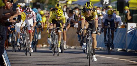 Daniel friebe caught up with tom dumoulin after stage one of the dauphine. Wout van Aert na derde plek: "Plan was om ...