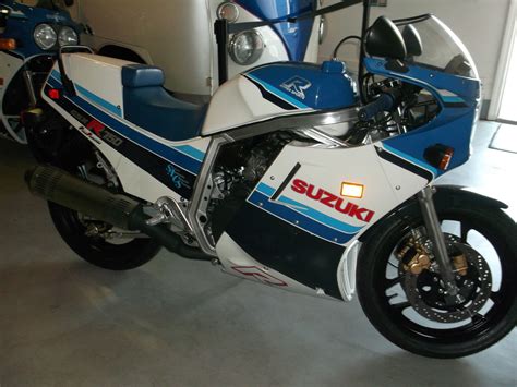 1986 suzuki gsxr750amazing classic restoration project. On the Slab: 1986 GSX-R 750 - Rare SportBikes For Sale