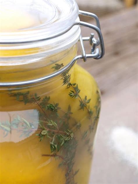 Fêtons le printemps et la courte saison des morilles avec. Autour du citron ... (avec images) | Citron confit recette ...