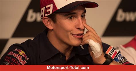 Marc marquez has revealed he considered temporarily stepping back from motogp racing once again following a punishing jerez event, if doctors deemed it was necessary for his recovery. Marc Marquez Verletzung: Ein Freund fuhr ihm über die Hand