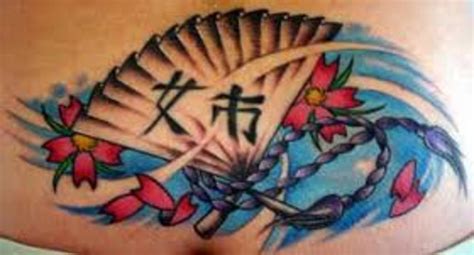 There is an air of magic to this tattoo design. Oriental Fan Tattoo Designs, Meanings, and Ideas | TatRing