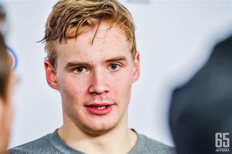 Drafted in the 2:nd round, 55th player by montreal canadiens 2013. Artturi Lehkonen kehitti itsensä vuodessa rivipelaajasta supertähdeksi - SHL - 24.04.2016 ...