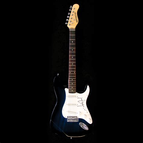 Bộ sưu tập của gianqq gianqq. Michael Jackson // Signed Stratocaster (Unframed) - Piece ...