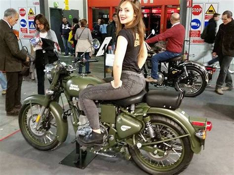 Check out bullet 500 images mileage specifications features variants colours at autoportal.com. Royal Enfield Unveils Euro-4 Compliant Bullet and ...