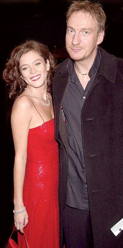 He later started dating english actress anna friel in 2001. As David Thewlis plays his most haunting role, he ...